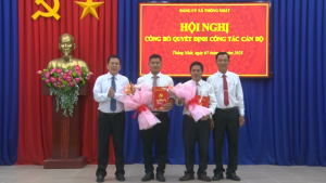 Hội nghị trao quyết định chỉ định bổ sung Ban chấp hành Đảng bộ xã Thống Nhất, nhiệm kỳ 2025-2030