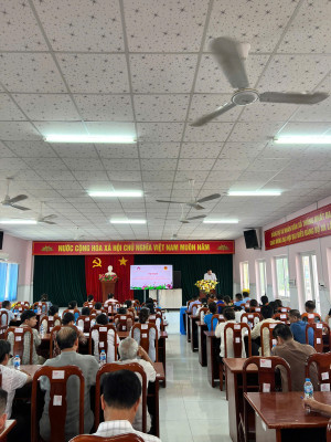 Xã Thống Nhất đánh giá kết quả đối chiếu, phân loại nợ và tổng kết hoạt động tín dụng chính sách xã hội năm 2025.